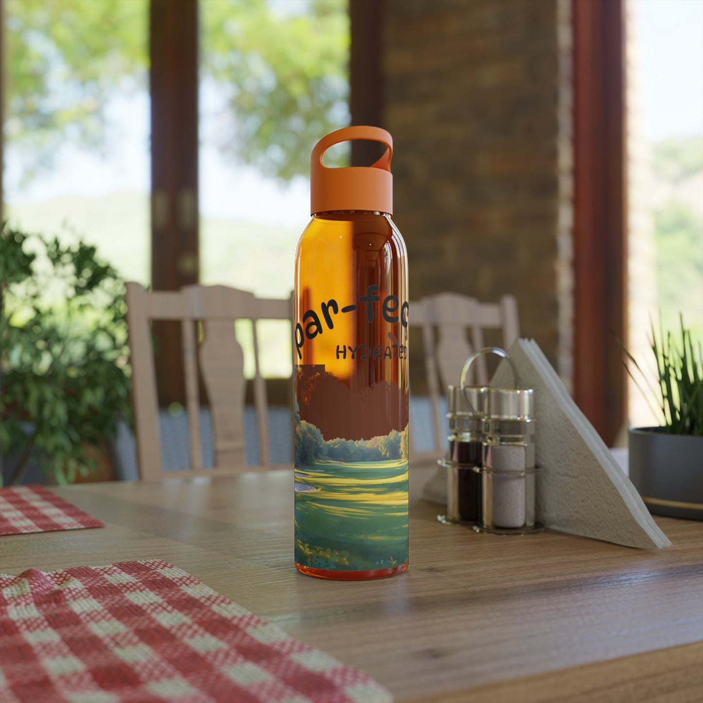 Par - fectly Hydrate Golf Water Bottle â€” Golf Scene Design in a range of colours - SJM Print Store