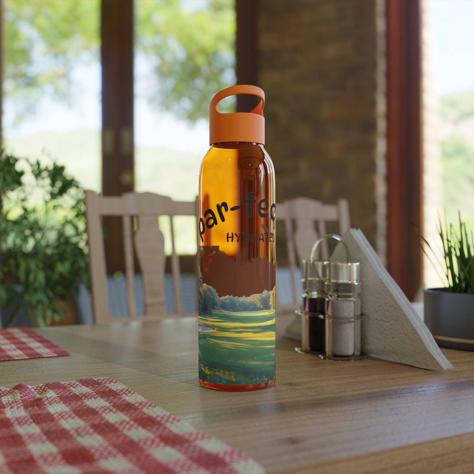 Par - fectly Hydrate Golf Water Bottle â€” Golf Scene Design in a range of colours - SJM Print Store